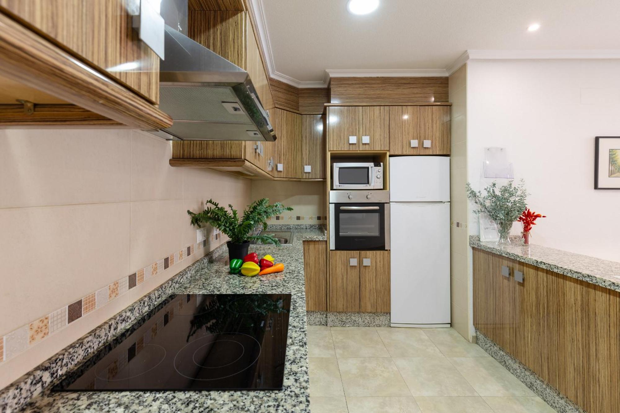 Fidalsa Enjoy Life Apartment Guardamar del Segura Luaran gambar